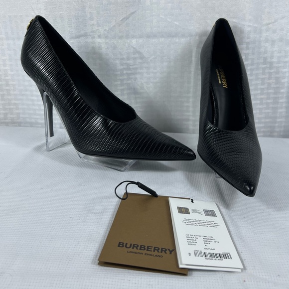 NWOT: Burberry Lizard-Embossed Black Leather Pumps – Size 41 - Picture 1 of 11
